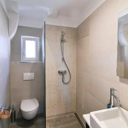 Appartement Pia Volosko, *